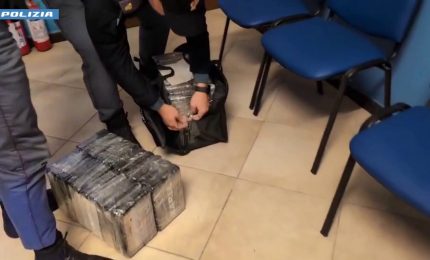 Attraversa la frontiera di Ventimiglia con 230 chili di cocaina, arrestato