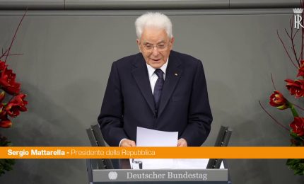 Mattarella "Italia e Germania diventate grandi nell'impegno per pace e unit&agrave;"