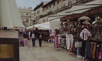 A novembre l&rsquo;inflazione rallenta