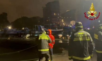 Maltempo a Palermo, interventi dei Vigili del Fuoco nelle aree portuali
