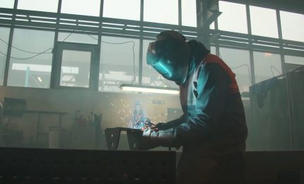 A novembre cresce la produzione industriale