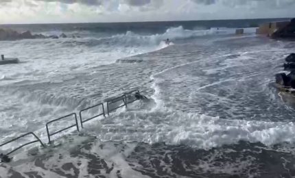 Linosa, dopo il ciclone Harry solo distruzione