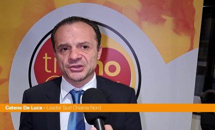 Sicilia, De Luca "Non faremo comodo a nessuno"