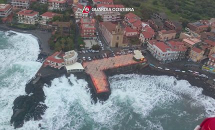 Maltempo, interventi della Guardia Costiera nei territori colpiti del Sud Italia