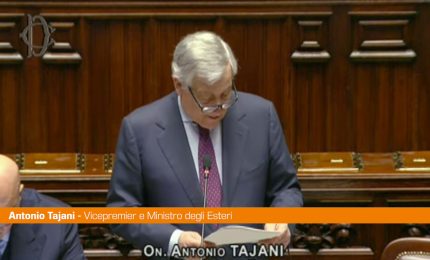 Iran, Tajani "Abbiamo aiutato 10 mila italiani a lasciare le zone a rischio"