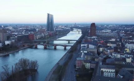 La Bce mantiene ancora invariati i tassi d'interesse