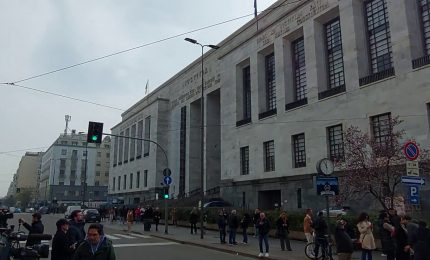 Allarme bomba, evacuato il Palazzo di Giustizia di Milano