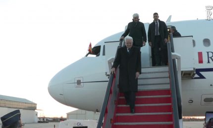 Il Presidente Mattarella arriva all'aeroporto di Salamanca