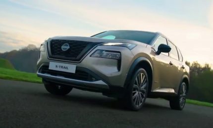 Nissan X-Trail festeggia i suoi 25 anni