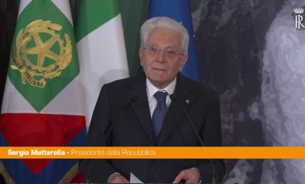 Mattarella "Abbattere gli ostacoli che limitano le potenzialit&agrave; delle donne"