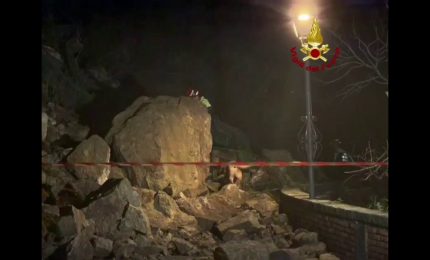 Frana nel Messinese, Vigili del Fuoco al lavoro