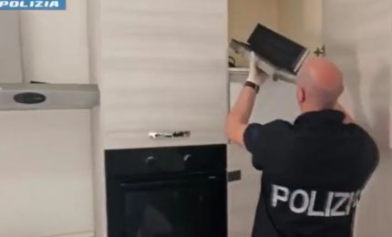 Arrestato a Catania latitante europeo, gestiva droga adulterata e documenti falsi