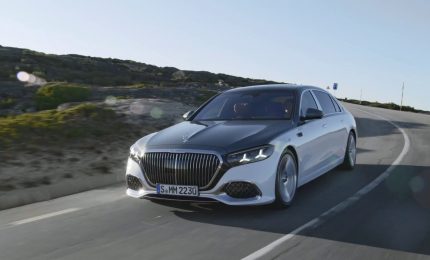 Mercedes-Maybach Classe S, aggiornamento su tecnologia e sistemi digitali