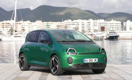 Renault rilancia la Twingo, elettrica nel segmento delle utilitarie