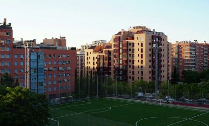 Nell&rsquo;UE corrono i prezzi di case e affitti