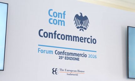 Confcom, la guerra ferma la crescita e frena i consumi