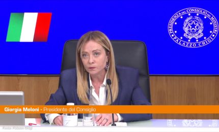 Dl Lavoro, Meloni "Un mld di incentivi, ma solo a chi applica 'salario giusto'"