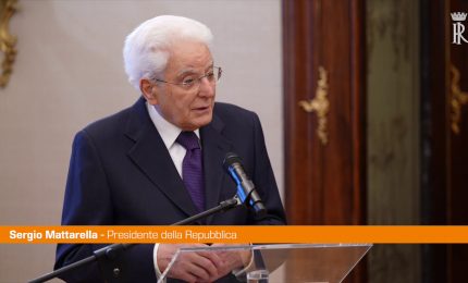 Mattarella "Siamo riconoscenti a don Milani per il suo insegnamento"
