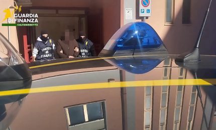 Traffico di droga con base tra Caltanissetta e Napoli, due arresti