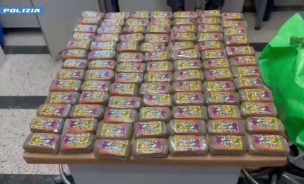 In auto con 100 panetti di hashish, 67enne arrestato nel Siracusano