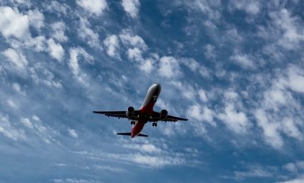 In aumento la domanda di voli ma cancellate le rotte con pochi passeggeri