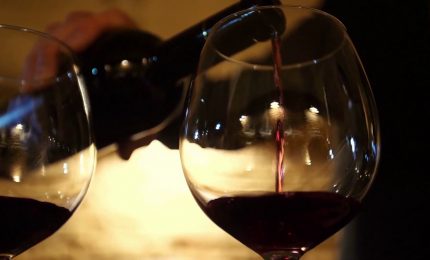 Enoturismo: crescono i viaggi in treno verso le citt&agrave; del vino