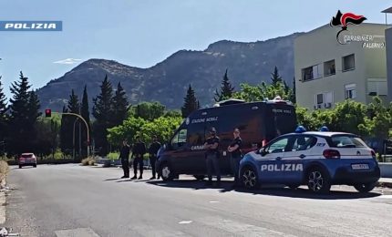 Blitz interforze allo Zen di Palermo, arresti e denunce