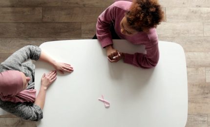 Tumore al seno, prevenzione e terapie hanno migliorato la prognosi