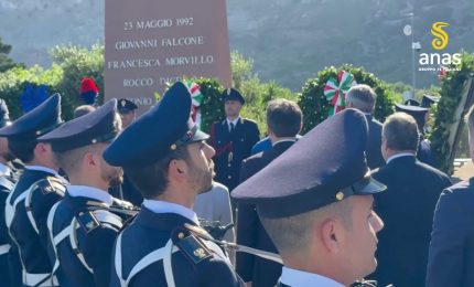 Piantedosi e Nordio alla commemorazione sul luogo della strage di Capaci