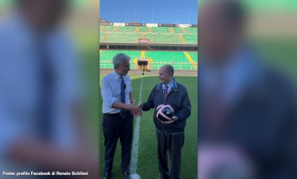 Calcio, Schifani &ldquo;Manteniamo impegno, Palermo avr&agrave; stadio moderno e funzionale"