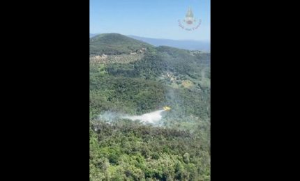 Incendio Monte Faeta, ricognizione aerea dei Vigili del Fuoco