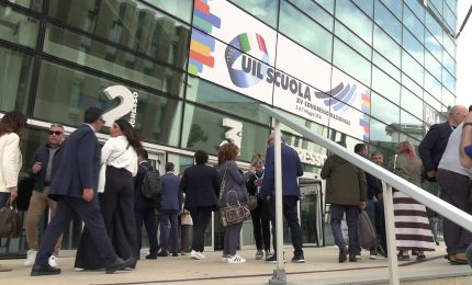 Congresso Uil Scuola, al centro contratti stabili, parit&agrave; salariale e sicurezza