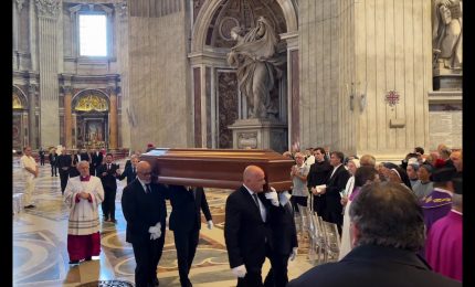 Alla Basilica di San Pietro l'ultimo saluto al cardinale Camillo Ruini