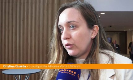 Immigrazione, Guarda "Il patto Ue nega diritti umani, in Albania deportazioni"