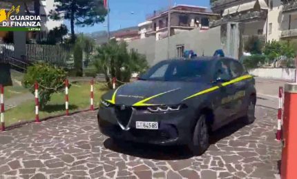 Fatture false e autoriciclaggio, 4 misure cautelari a Latina