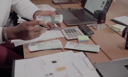 Banche, accelera la crescita dei prestiti a imprese e famiglie