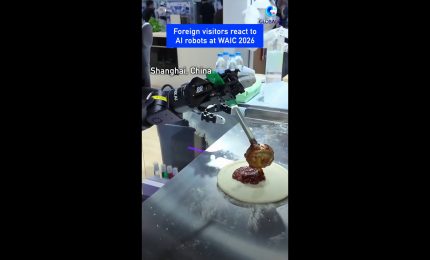 Un robot pu&ograve; fare una pizza o sfidarci a tennistavolo? Se ne parla a Shanghai