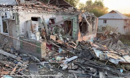 Zaporižžja, attacco russo su edifici residenziali, un morto e diversi feriti