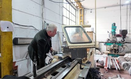 Produzione industriale in calo a maggio
