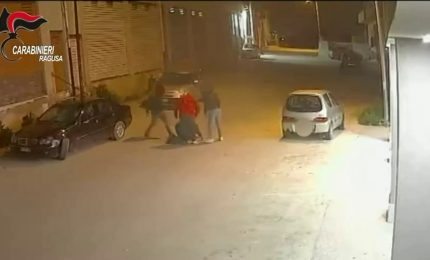 Pensionato pestato per un presunto debito, 5 arresti nel Ragusano