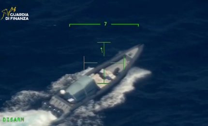 Sequestrato gommone con 2,6 tonnellate di cocaina nelle acque del Portogallo