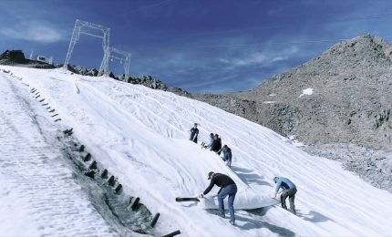Alpi pi&ugrave; sostenibili, il progetto Mini per conservare la neve