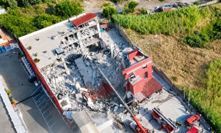 Crollo Messina, concluse le ricerche dei Vigili del Fuoco: stasera riapre via La Pira