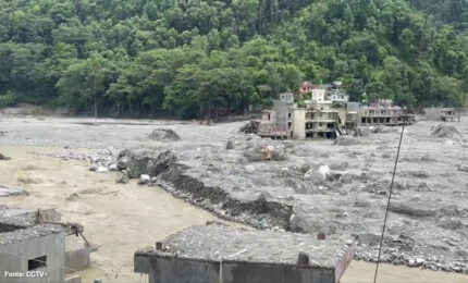 Nepal, le immagini delle devastazioni dopo le inondazioni