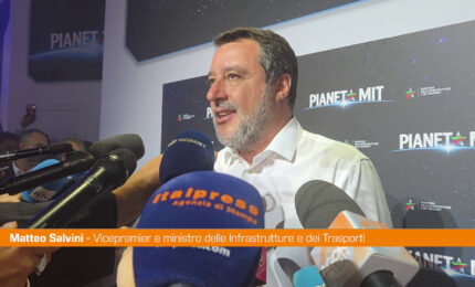 Banche, Salvini "Soldi non vanno estorti ma chiesti con il dialogo"