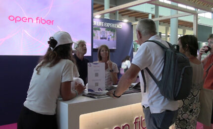 Open Fiber al Meeting di Rimini, la fibra strumento tecnologico e di inclusione