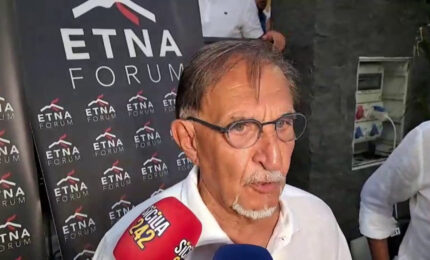 Giustizia, La Russa "Sarebbe stato pi&ugrave; proficuo farla con legge ordinaria"