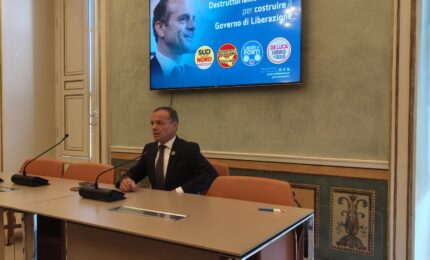 De Luca &ldquo;Siamo noi i costruttori di un nuovo campo, a ottobre un nuovo gruppo parlamentare all&rsquo;Ars&rdquo; / Video