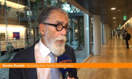 Ruotolo "Guerre ibride si giocano nel digitale, serve trasparenza algoritmi"
