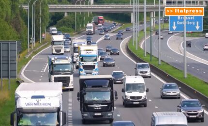 Auto elettriche, l&rsquo;Europa esporta pi&ugrave; di quanto importa